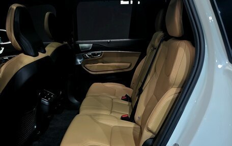 Volvo XC90 II рестайлинг, 2024 год, 7 030 000 рублей, 20 фотография