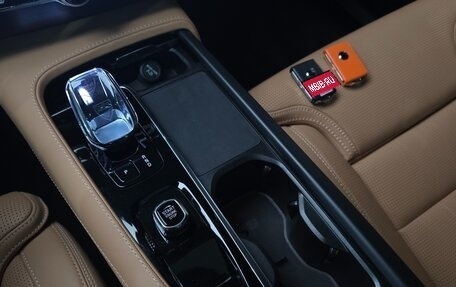 Volvo XC90 II рестайлинг, 2024 год, 7 030 000 рублей, 23 фотография