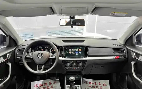 Skoda Kamiq I, 2023 год, 1 780 000 рублей, 10 фотография