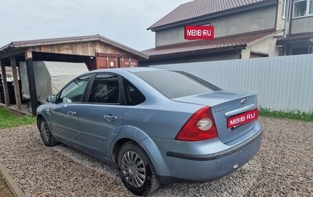 Ford Focus II рестайлинг, 2005 год, 385 000 рублей, 2 фотография