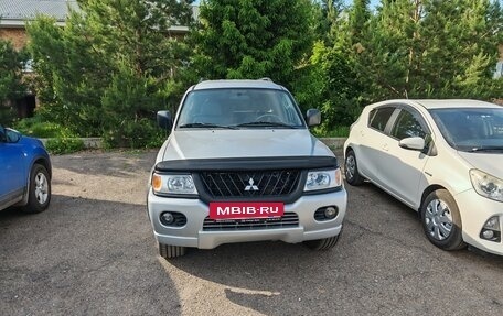 Mitsubishi Montero Sport, 2003 год, 999 999 рублей, 2 фотография