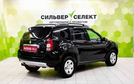 Renault Duster I рестайлинг, 2013 год, 900 000 рублей, 2 фотография