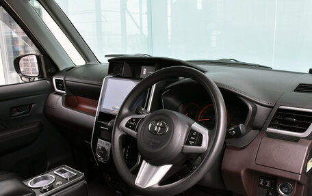 Toyota Roomy I, 2017 год, 975 000 рублей, 13 фотография