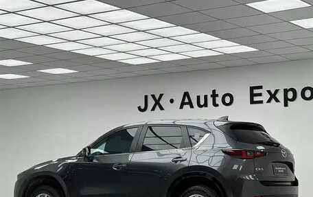 Mazda CX-5 II, 2024 год, 11 фотография
