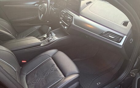 BMW 5 серия, 2022 год, 6 950 000 рублей, 12 фотография