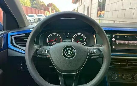 Volkswagen Polo, 2021 год, 950 006 рублей, 4 фотография