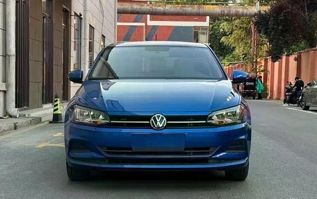 Volkswagen Polo, 2021 год, 950 006 рублей, 2 фотография