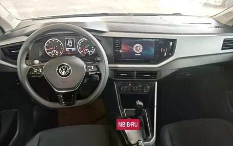 Volkswagen Polo, 2021 год, 1 035 006 рублей, 6 фотография