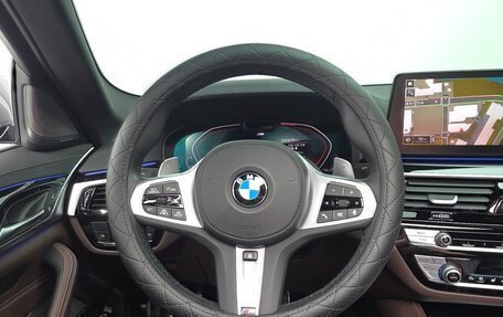 BMW 5 серия, 2023 год, 5 800 000 рублей, 8 фотография