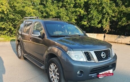 Nissan Pathfinder, 2013 год, 1 650 000 рублей, 2 фотография
