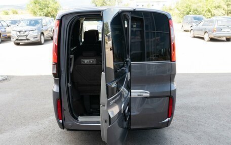 Honda Stepwgn IV, 2016 год, 1 650 000 рублей, 11 фотография