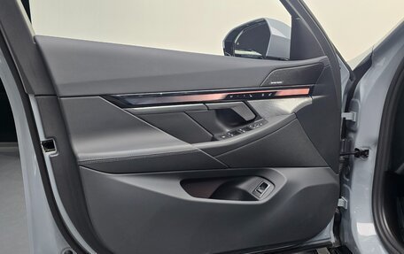 BMW 5 серия, 2025 год, 6 700 000 рублей, 11 фотография