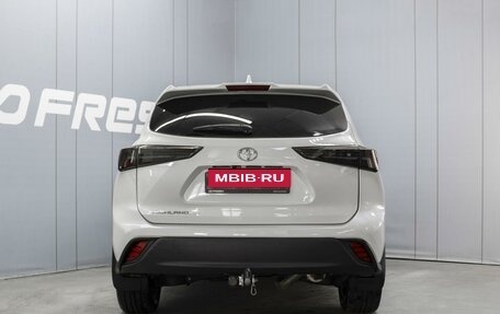 Toyota Highlander, 2021 год, 5 600 000 рублей, 4 фотография