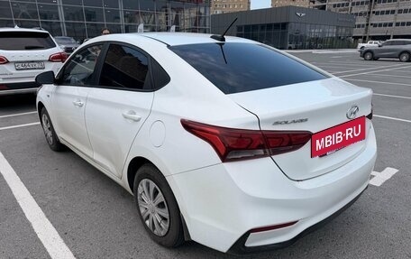 Hyundai Solaris II рестайлинг, 2017 год, 1 220 000 рублей, 2 фотография