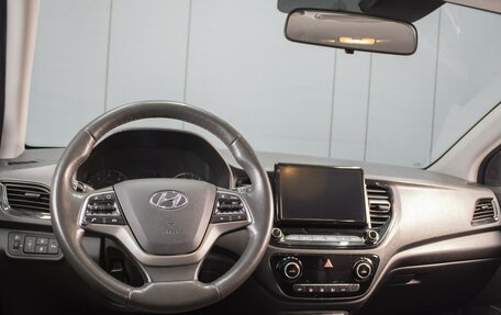 Hyundai Solaris II рестайлинг, 2021 год, 1 697 000 рублей, 5 фотография