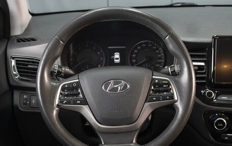 Hyundai Solaris II рестайлинг, 2021 год, 1 697 000 рублей, 11 фотография