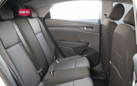 Hyundai Solaris II рестайлинг, 2021 год, 1 697 000 рублей, 6 фотография