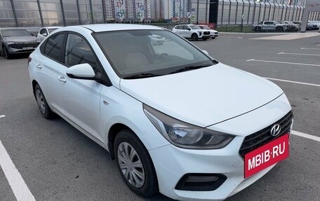 Hyundai Solaris II рестайлинг, 2017 год, 1 220 000 рублей, 3 фотография