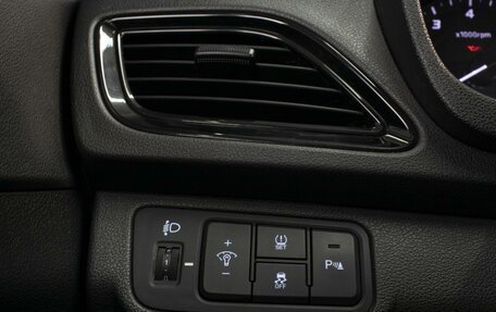 Hyundai Solaris II рестайлинг, 2021 год, 1 697 000 рублей, 18 фотография