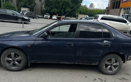 Toyota Carina E, 1997 год, 120 000 рублей, 2 фотография