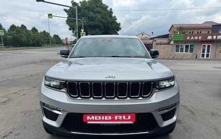 Jeep Grand Cherokee, 2022 год, 6 500 000 рублей, 2 фотография