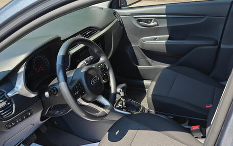 KIA Rio IV, 2021 год, 1 780 000 рублей, 5 фотография