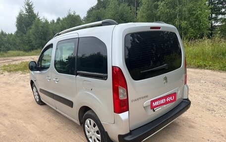Peugeot Partner II рестайлинг 2, 2011 год, 425 000 рублей, 3 фотография