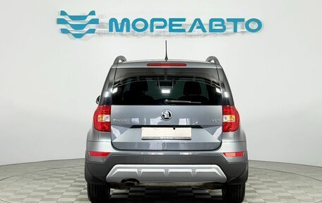 Skoda Yeti I рестайлинг, 2015 год, 1 450 000 рублей, 6 фотография