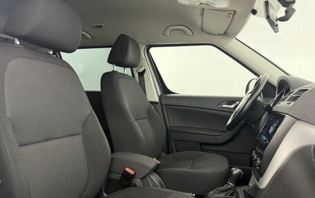Skoda Yeti I рестайлинг, 2015 год, 1 450 000 рублей, 19 фотография