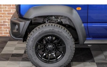 Suzuki Jimny, 2023 год, 1 950 000 рублей, 18 фотография