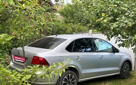 Volkswagen Polo VI (EU Market), 2012 год, 570 000 рублей, 2 фотография