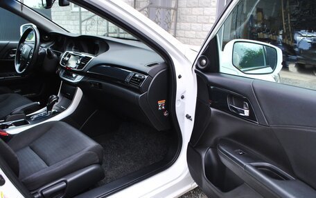 Honda Accord IX рестайлинг, 2013 год, 1 600 000 рублей, 14 фотография