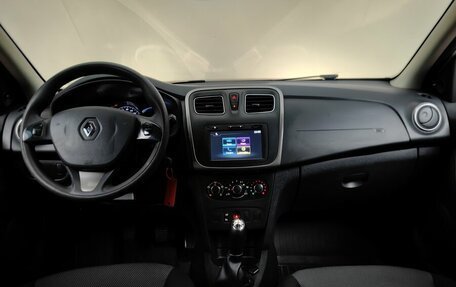 Renault Sandero II рестайлинг, 2016 год, 725 000 рублей, 12 фотография