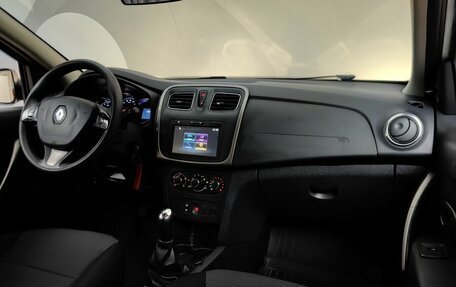 Renault Sandero II рестайлинг, 2016 год, 725 000 рублей, 13 фотография
