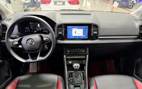 Skoda Karoq I, 2022 год, 2 110 000 рублей, 8 фотография