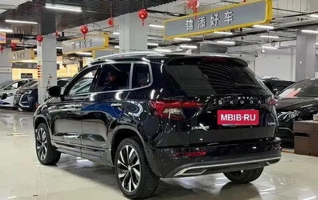 Skoda Karoq I, 2022 год, 2 110 000 рублей, 4 фотография