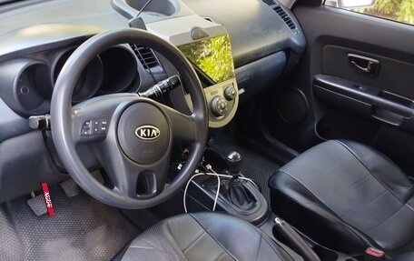 KIA Soul I рестайлинг, 2011 год, 690 000 рублей, 18 фотография