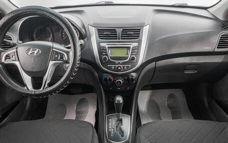 Hyundai Solaris II рестайлинг, 2011 год, 799 000 рублей, 10 фотография