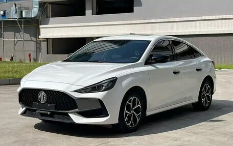 MG 5, 2022 год, 850 006 рублей, 2 фотография