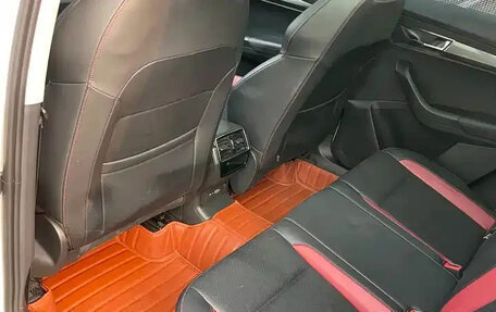 Skoda Karoq I, 2023 год, 2 220 000 рублей, 22 фотография