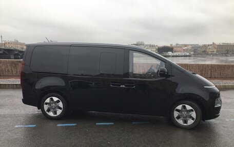 Hyundai Staria, 2023 год, 5 200 000 рублей, 5 фотография