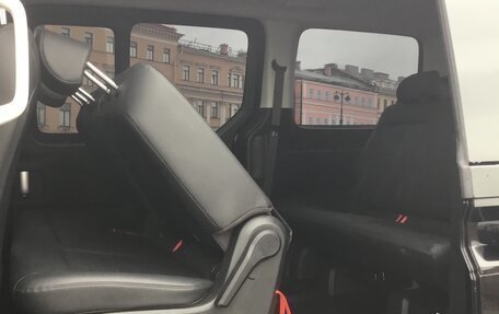 Hyundai Staria, 2023 год, 5 200 000 рублей, 8 фотография