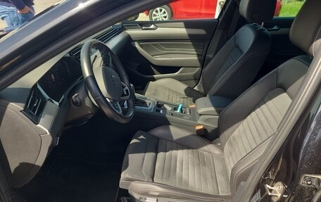 Volkswagen Passat B8 рестайлинг, 2023 год, 2 799 000 рублей, 9 фотография