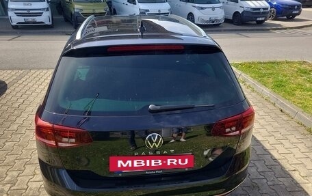 Volkswagen Passat B8 рестайлинг, 2023 год, 2 799 000 рублей, 5 фотография