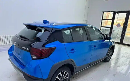 Toyota Yaris, 2023 год, 1 330 500 рублей, 5 фотография