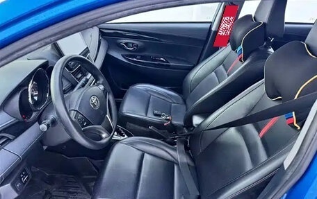 Toyota Yaris, 2023 год, 1 330 500 рублей, 8 фотография