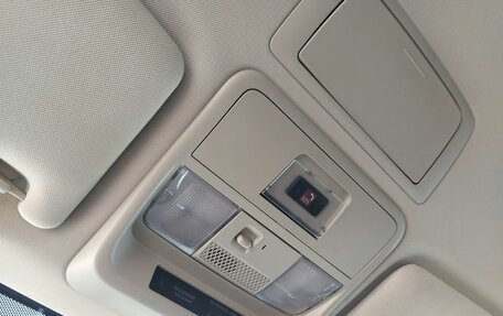 Mitsubishi Outlander III рестайлинг 3, 2022 год, 2 600 000 рублей, 17 фотография