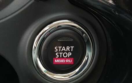 Mitsubishi Outlander III рестайлинг 3, 2022 год, 2 600 000 рублей, 13 фотография