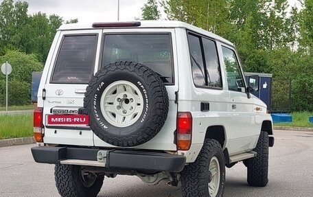 Toyota Land Cruiser 70, 1986 год, 1 500 000 рублей, 2 фотография