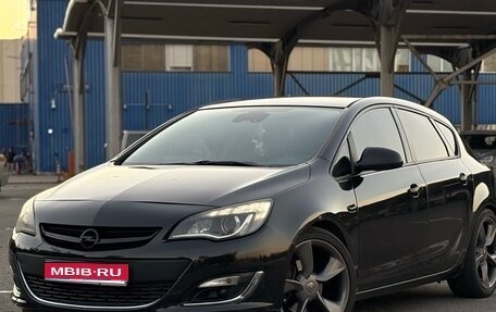 Opel Astra J, 2011 год, 710 000 рублей, 1 фотография